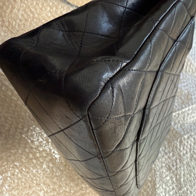 デカマト（ブランドバッグ）の商品画像 - 査定依頼日：2025年11月25日 - 最高査定価格：250,000円