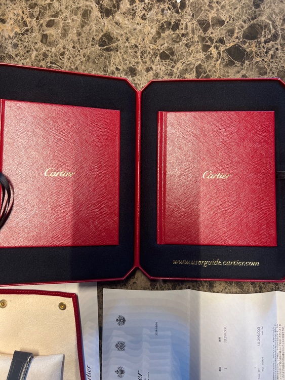 カルティエ サントス WHSA0016　ピンクゴールド（高級時計）の商品画像 - 査定依頼日：2025年6月30日 - 最高査定価格：6,000,000円