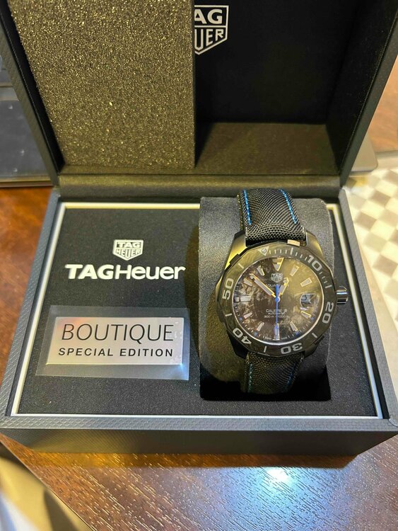 carbon collection（高級時計）の商品画像 - 査定依頼日：2026年2月10日 - 最高査定価格：270,000円