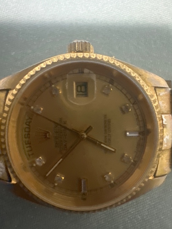 ロレックス デイデイト（高級時計）の商品画像 - 査定依頼日：2026年8月18日 - 最高査定価格：3,300,000円