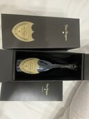 シャンパン ドン・ペリニヨン （お酒）の商品画像 - 査定依頼日：2025年4月25日 - 最高査定価格：19,000円