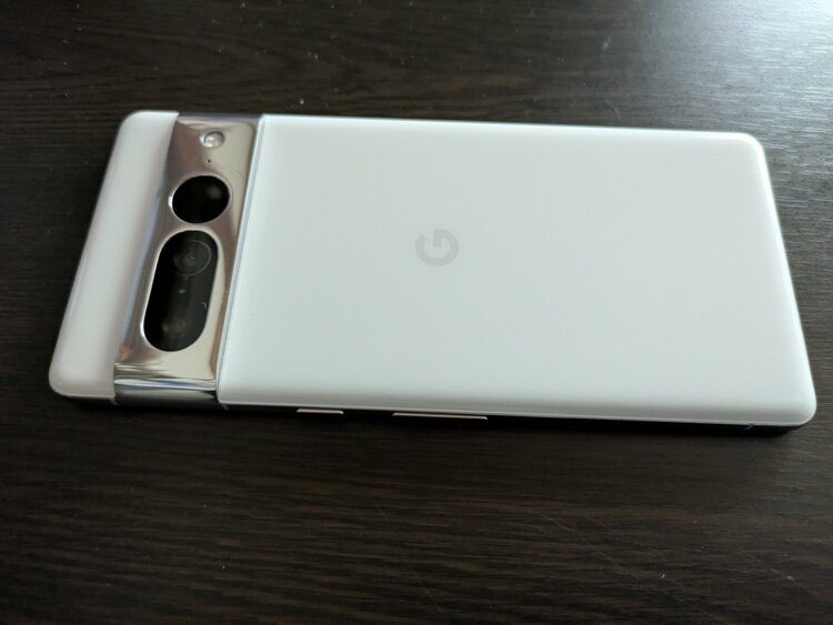 Pixel Pixel 7 Proシリーズ SIMフリー（スマホ）の商品画像 - 査定依頼日：2026年9月8日 - 最高査定価格：20,000円