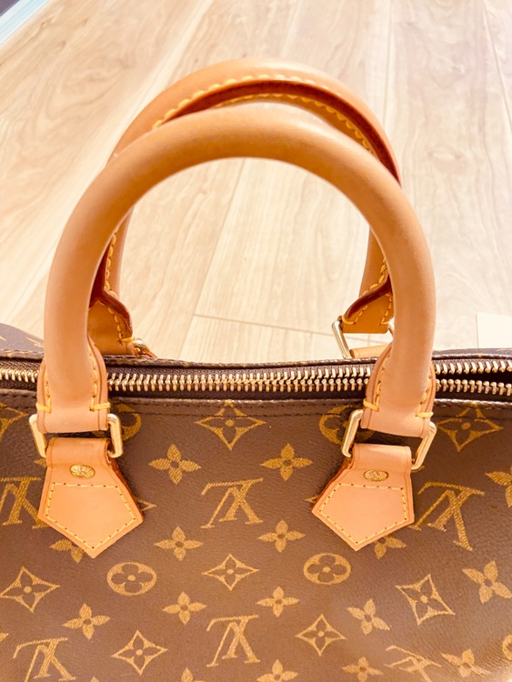 ルイヴィトン スピーディー （ブランドバッグ）の商品画像 - 査定依頼日：2025年12月29日 - 最高査定価格：60,000円