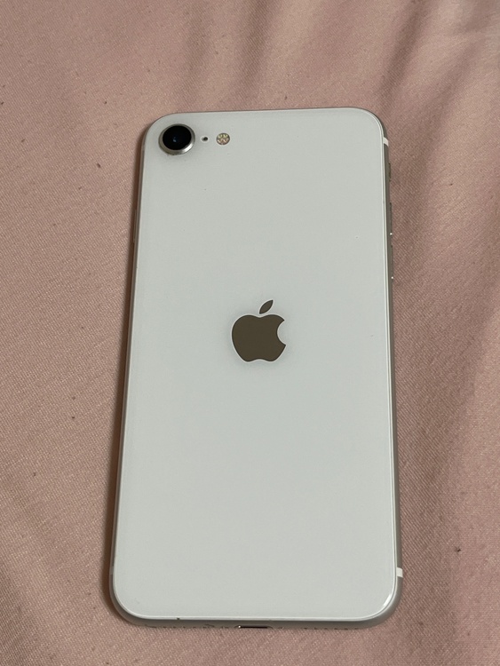 iPhoneSE第2世代64GB（スマホ）の商品画像 - 査定依頼日：2026年6月11日 - 最高査定価格：2,000円