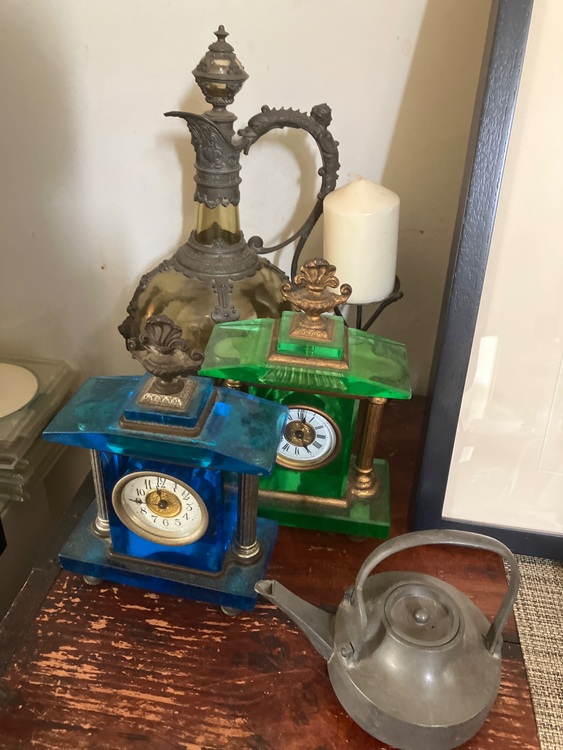 ガラス　（美術品・骨董品）の商品画像 - 査定依頼日：2025年9月14日 - 最高査定価格：2,000円