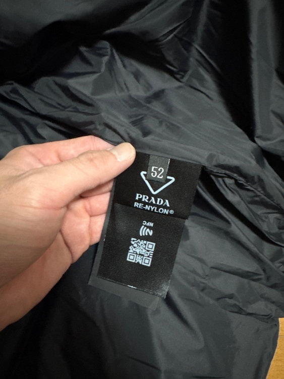 プラダ  （ブランドバッグ）の商品画像 - 査定依頼日：2025年11月21日 - 最高査定価格：110,000円