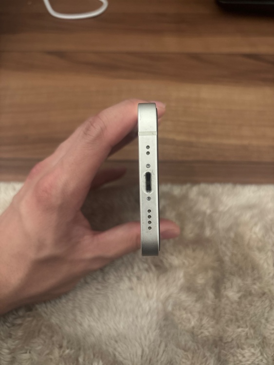 iPhone iPhone 12 mini 128GB docomo（スマホ）の商品画像 - 査定依頼日：2026年8月4日 - 最高査定価格：18,000円