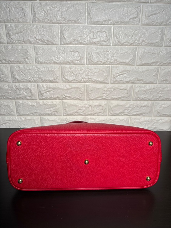 エルメス ボリード35 トゴ ルージュヴィフ □F刻印 ショルダーバッグ（ブランドバッグ）の商品画像 - 査定依頼日：2025年9月3日 - 最高査定価格：200,000円