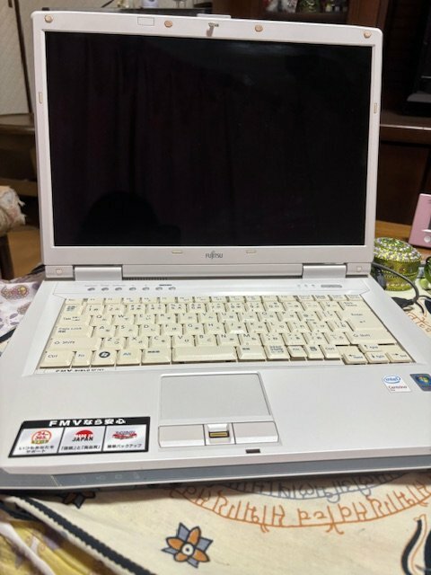 FMVNF70YY（PC・タブレット）の商品画像 - 査定依頼日：2026年3月18日 - 最高査定価格：2,000円