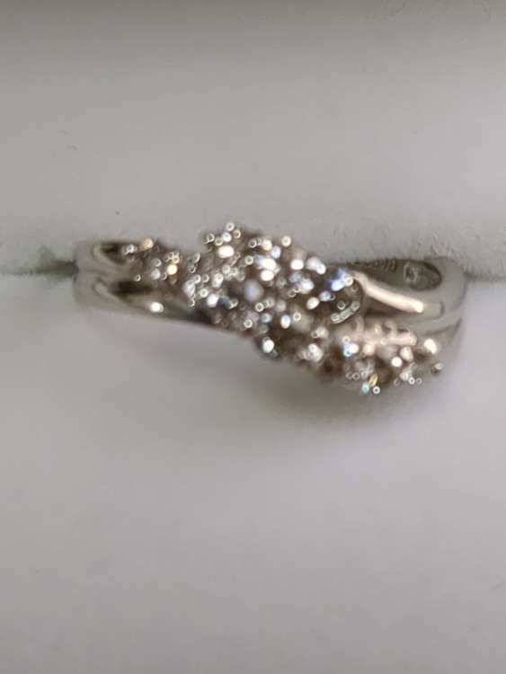 Pt900 0.50ct ダイヤリング　４㌘（金・貴金属）の商品画像 - 査定依頼日：2023年7月18日 - 最高査定価格：21,000円