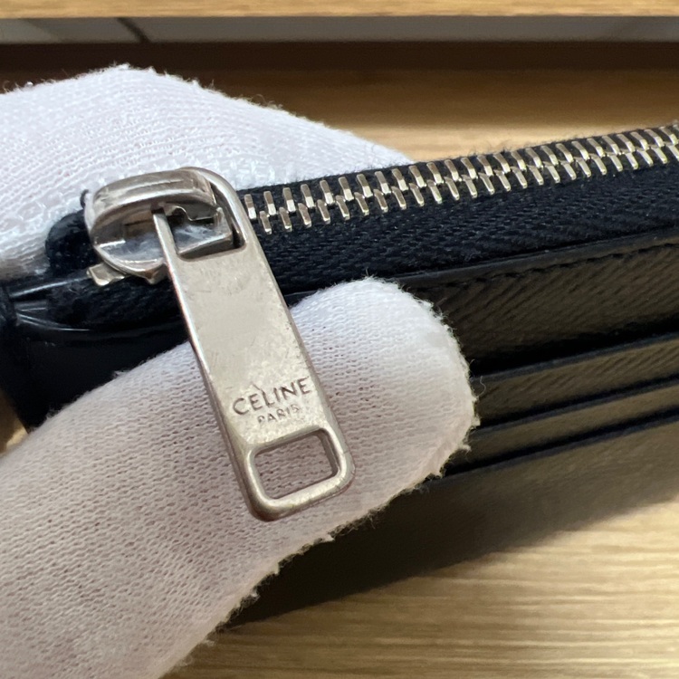 セリーヌ  （ブランドバッグ）の商品画像 - 査定依頼日：2025年6月10日 - 最高査定価格：10,000円