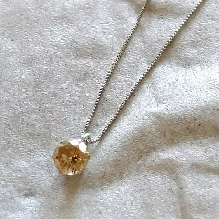 ダイヤモンドネックレス（金・貴金属）の商品画像 - 査定依頼日：2026年5月24日 - 最高査定価格：200,000円