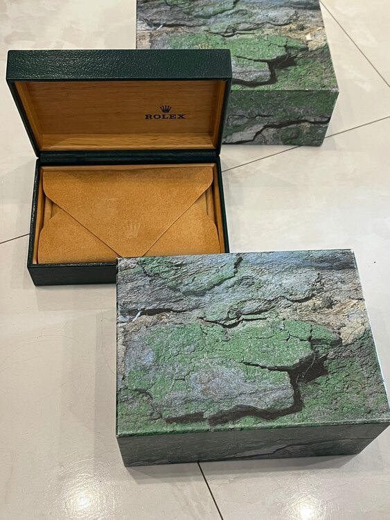 サブマリーナーノンデイト（高級時計）の商品画像 - 査定依頼日：2025年1月20日 - 最高査定価格：1,300,000円