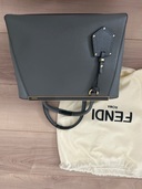 フェンディ  （ブランドバッグ）の商品画像 - 査定依頼日：2025年8月11日 - 最高査定価格：7,000円