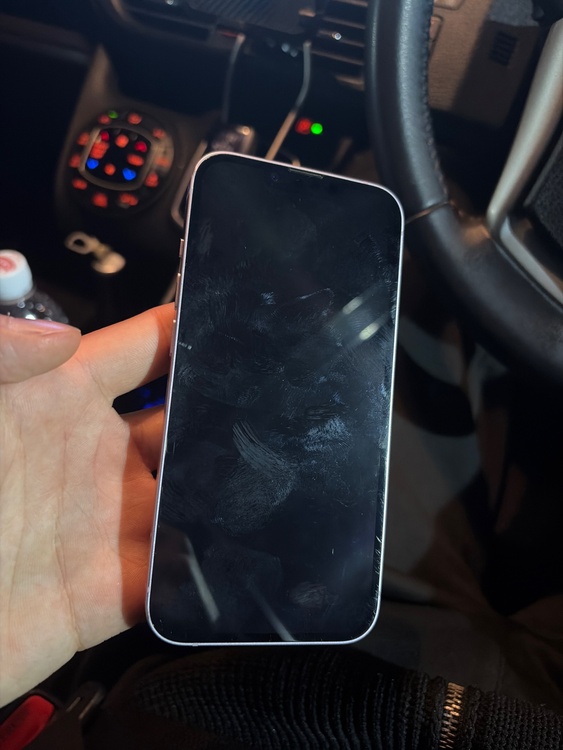 iPhone 14 128GB SIMフリー（スマホ）の商品画像 - 査定依頼日：2026年2月17日 - 最高査定価格：48,000円