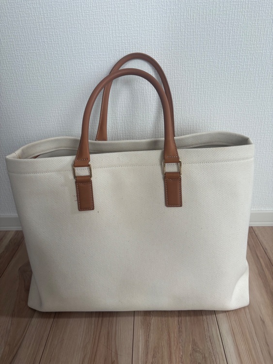 セリーヌ  （ブランドバッグ）の商品画像 - 査定依頼日：2026年4月11日 - 最高査定価格：75,000円