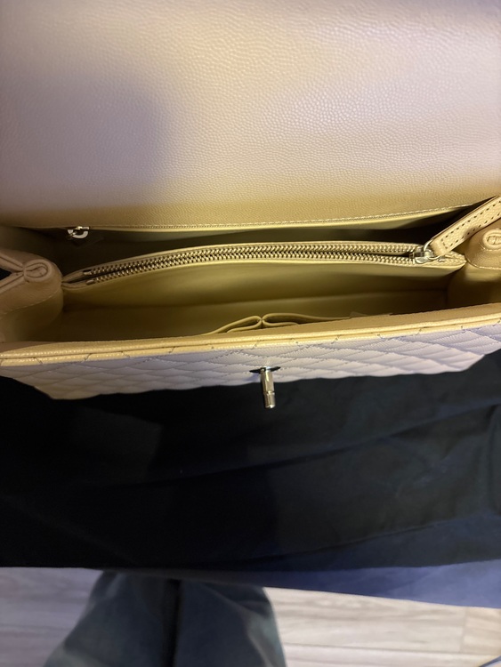 ココハンドル（ブランドバッグ）の商品画像 - 査定依頼日：2025年7月12日 - 最高査定価格：600,000円