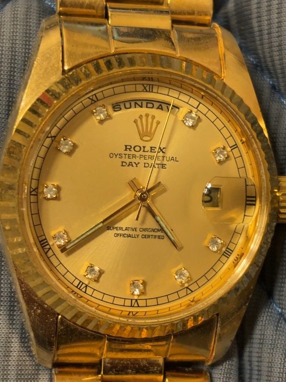 ロレックス デイデイト （高級時計）の商品画像 - 査定依頼日：2025年11月5日 - 最高査定価格：3,000,000円