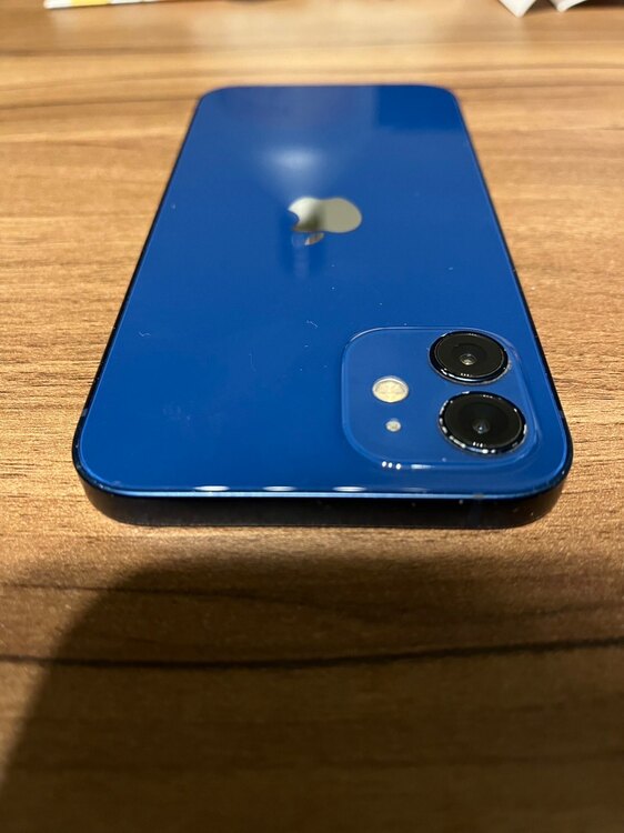 iPhone12 ブルー　64GB（スマホ）の商品画像 - 査定依頼日：2025年5月13日 - 最高査定価格：16,000円