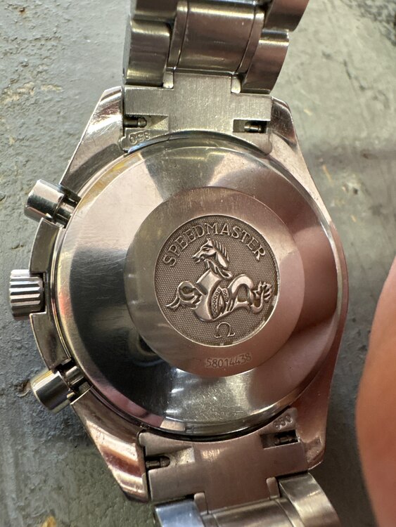 オメガ スピードマスター 3520.5（高級時計）の商品画像 - 査定依頼日：2025年5月7日 - 最高査定価格：250,000円