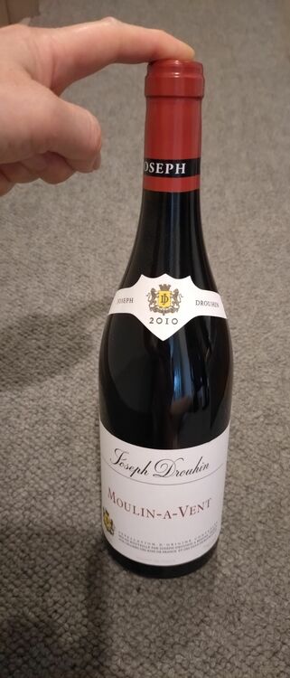 JOSEPH DROUHIN MOULIN-A-VENT2010（お酒）の商品画像 - 査定依頼日：2025年6月14日 - 最高査定価格：2,000円