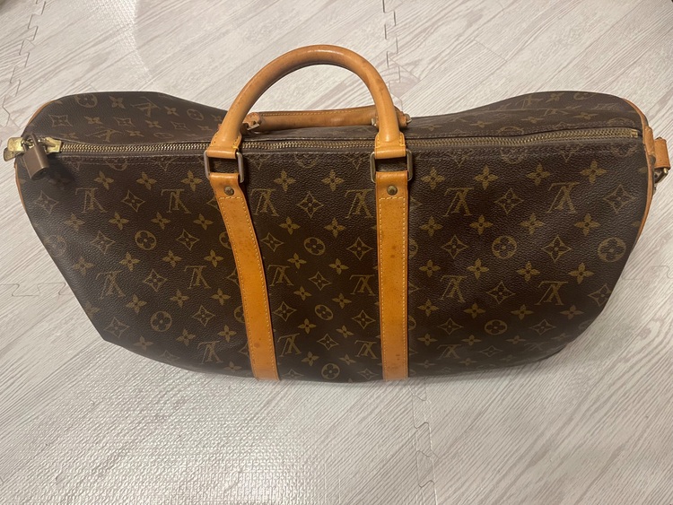 キーポル55（ブランドバッグ）の商品画像 - 査定依頼日：2025年9月19日 - 最高査定価格：100,000円