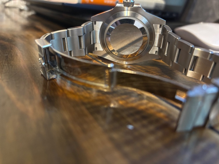 サブマリーナデイト（高級時計）の商品画像 - 査定依頼日：2026年2月17日 - 最高査定価格：2,300,000円