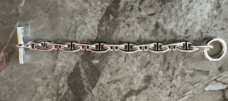 エルメス シェーヌダンクルGM ブレスレット 12コマ 925  シルバー  新（金・貴金属）の商品画像 - 査定依頼日：2025年9月12日 - 最高査定価格：100,000円