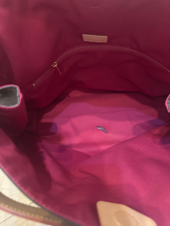 グレースフル（ブランドバッグ）の商品画像 - 査定依頼日：2025年9月6日 - 最高査定価格：200,000円