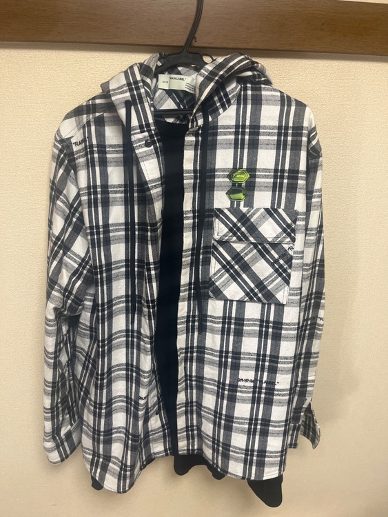 フーディーチェックシャツ（古着・ファッション）の商品画像 - 査定依頼日：2025年11月16日 - 最高査定価格：100,000円