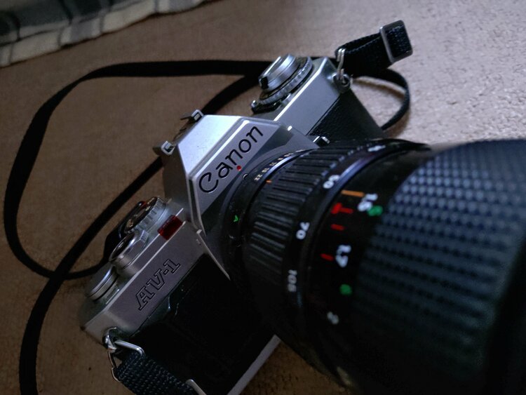 AV-1（カメラ）の商品画像 - 査定依頼日：2025年12月25日 - 最高査定価格：3,000円