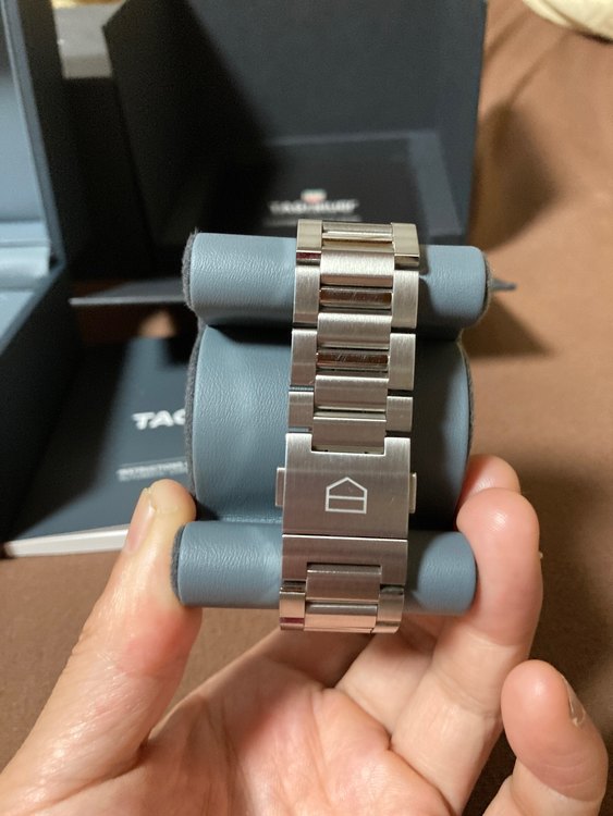 タグホイヤー カレラ CBN2A1AA.ba064（高級時計）の商品画像 - 査定依頼日：2023年7月10日 - 最高査定価格：320,000円