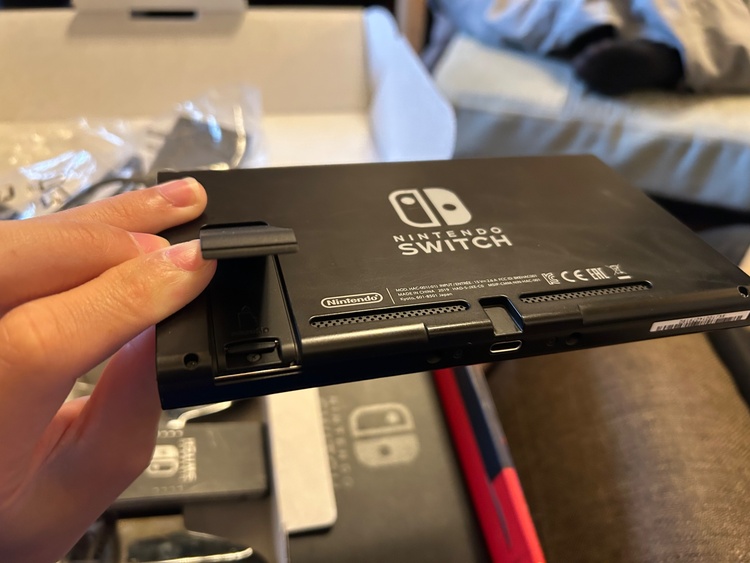 Switch（ゲーム機本体・ゲームソフト）の商品画像 - 査定依頼日：2026年4月13日 - 最高査定価格：12,500円