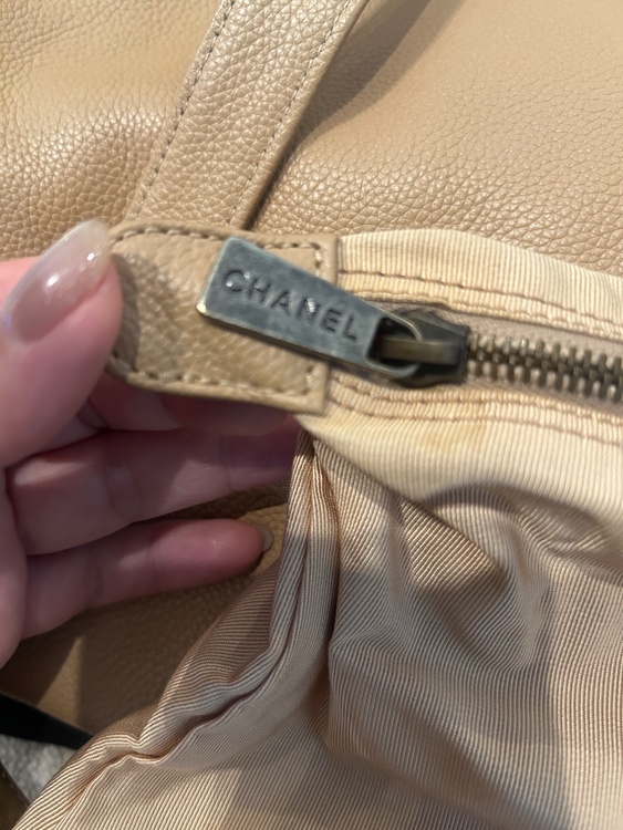 CHANELベージュトートバッグ（ブランドバッグ）の商品画像 - 査定依頼日：2026年8月11日 - 最高査定価格：285,000円