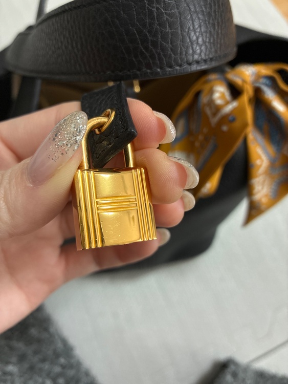 ピコタンMM（ブランドバッグ）の商品画像 - 査定依頼日：2026年2月6日 - 最高査定価格：500,000円