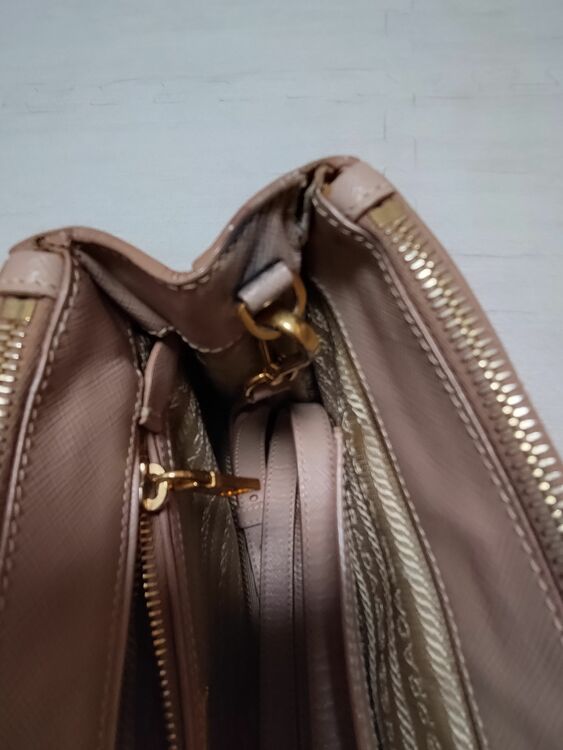 ガレリア？ミニバッグ（ブランドバッグ）の商品画像 - 査定依頼日：2025年9月16日 - 最高査定価格：23,000円