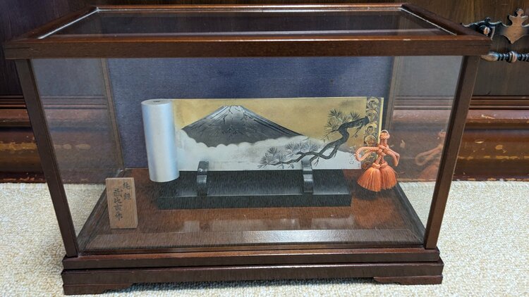 武比古作　純金絵巻物7号富士（美術品・骨董品）の商品画像 - 査定依頼日：2026年5月9日 - 最高査定価格：3,000円