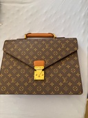 ルイヴィトン モノグラム （ブランドバッグ）の商品画像 - 査定依頼日：2026年3月9日 - 最高査定価格：55,000円