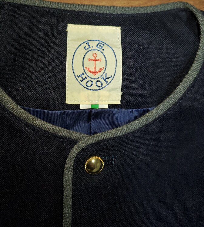 レナウンJG HOOKセットアップスーツ　プリーツスカート（古着・ファッション）の商品画像 - 査定依頼日：2026年1月23日 - 最高査定価格：1,000円