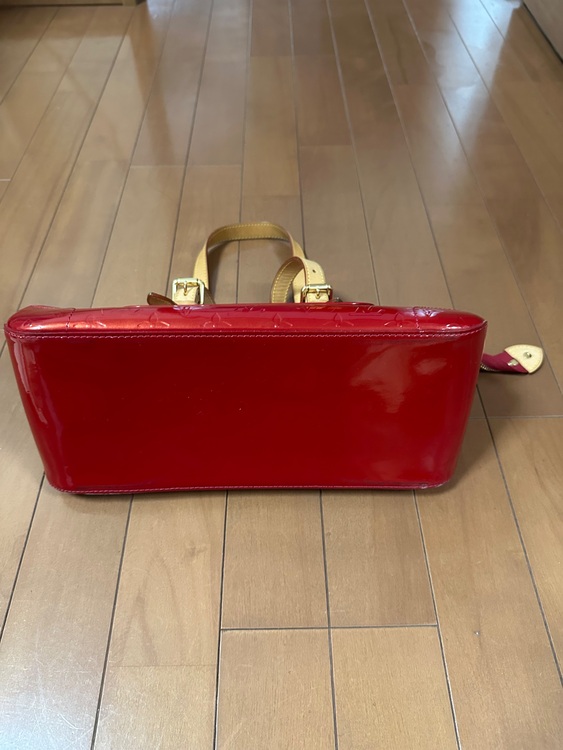 ヴィトン　ヴェルニ（ブランドバッグ）の商品画像 - 査定依頼日：2025年6月8日 - 最高査定価格：70,000円