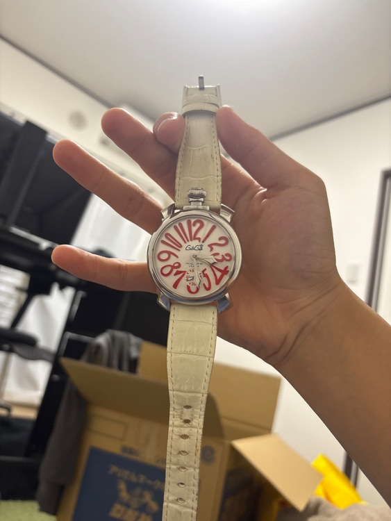 その他 その他 9063（高級時計）の商品画像 - 査定依頼日：2025年10月25日 - 最高査定価格：4,000円