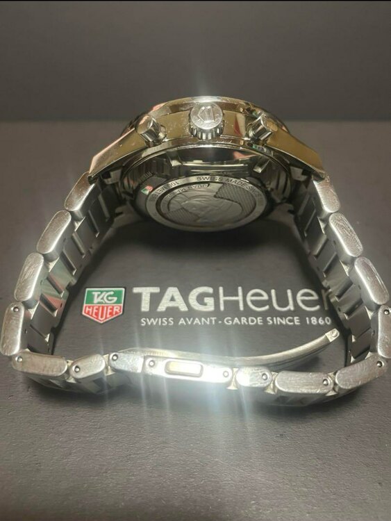 タグホイヤー カレラ cv201AJ.BA071（高級時計）の商品画像 - 査定依頼日：2025年5月31日 - 最高査定価格：240,000円