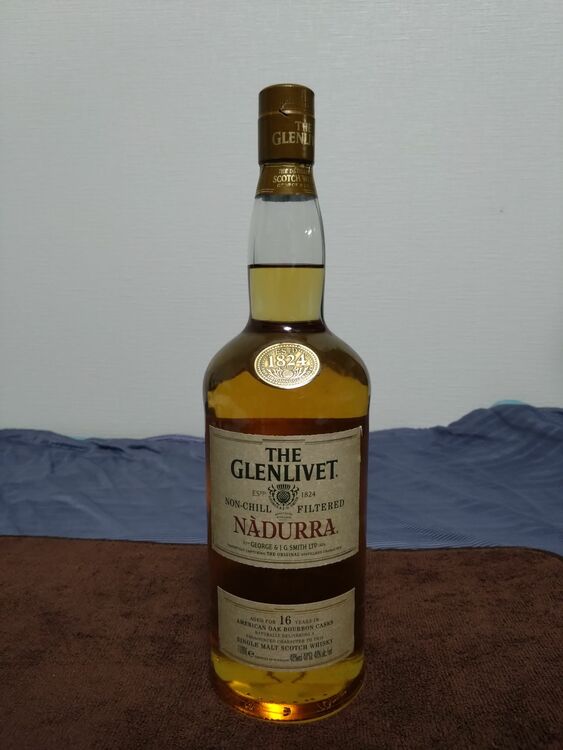 ザ グレンリベット ナデューラ 16年（お酒）の商品画像 - 査定依頼日：2025年8月23日 - 最高査定価格：18,000円