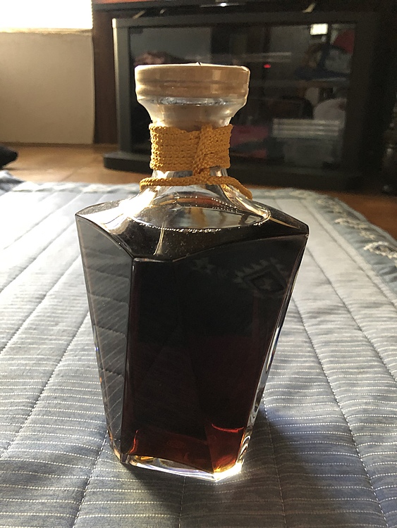 マーテル コルドンブルー（お酒）の商品画像 - 査定依頼日：2019年9月17日 - 最高査定価格：38,000円