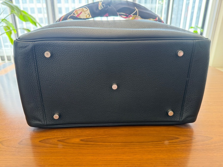 アネモネ？（ブランドバッグ）の商品画像 - 査定依頼日：2025年11月30日 - 最高査定価格：560,000円