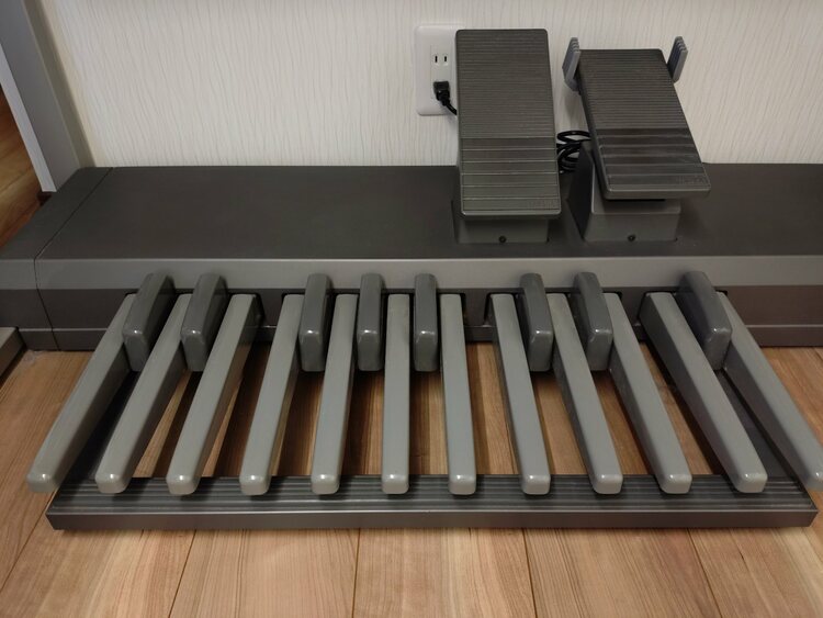 エレクトーンELS01C（ピアノ・楽器・PA機材）の商品画像 - 査定依頼日：2026年3月12日 - 最高査定価格：5,000円