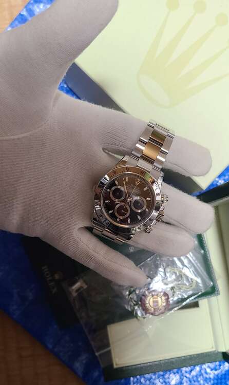 ロレックス デイトナ 116520（高級時計）の商品画像 - 査定依頼日：2025年3月9日 - 最高査定価格：3,000,000円