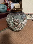 壺（美術品・骨董品）の商品画像 - 査定依頼日：2025年11月27日 - 最高査定価格：200円