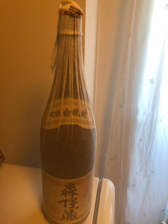 焼酎 森伊蔵 （お酒）の商品画像 - 査定依頼日：2025年3月9日 - 最高査定価格：11,000円