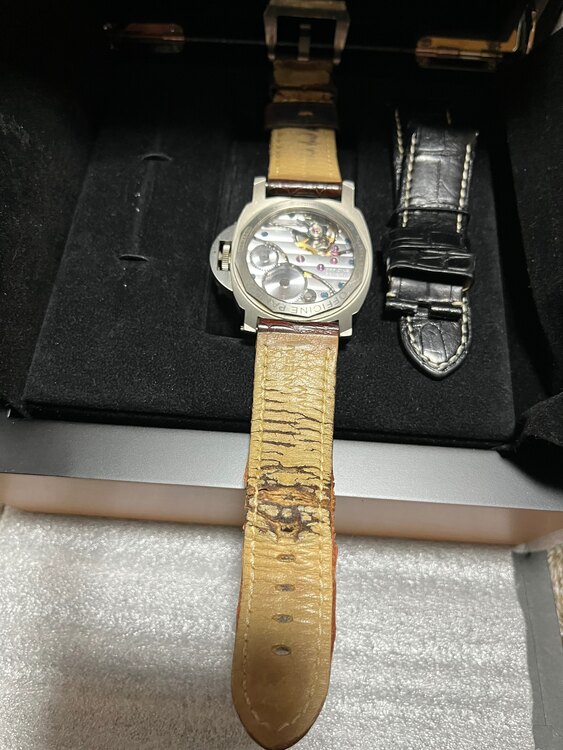 パネライ ルミノール （高級時計）の商品画像 - 査定依頼日：2025年5月9日 - 最高査定価格：480,000円